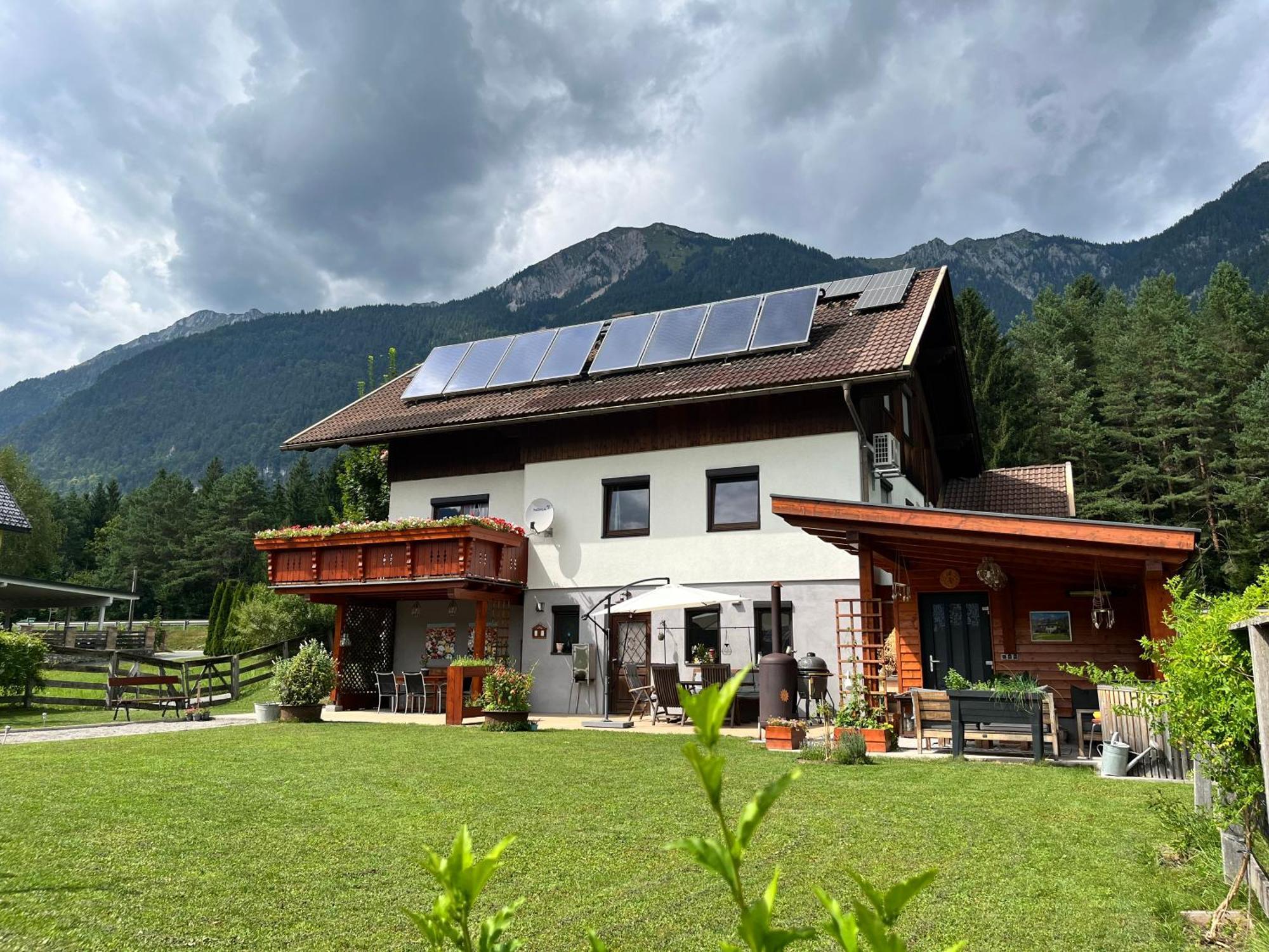 Apartamento Tom's Hütte Presseggersee Exterior foto